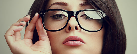 Consejos para maquillarte con lentes