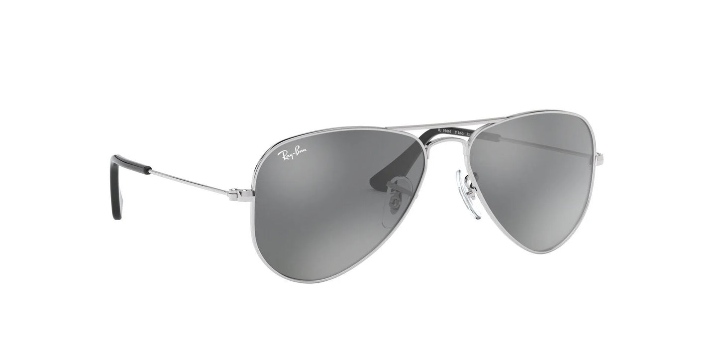 Lentes de Sol Ray Ban RJ9506S Junior aviator Plata-Ópticas LUX, Ve Más Allá