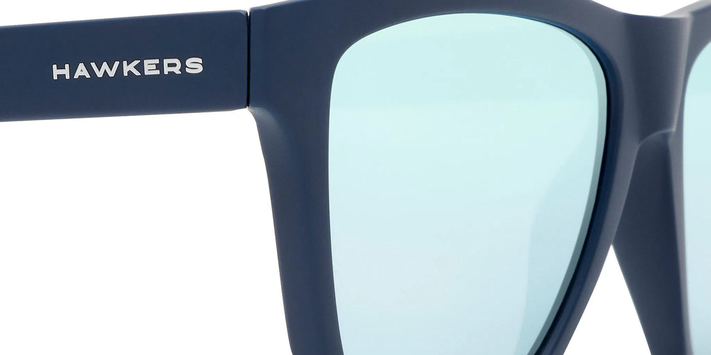 Lentes de Sol Hawkers LIFTR06 Azul-Ópticas LUX, Ve Más Allá