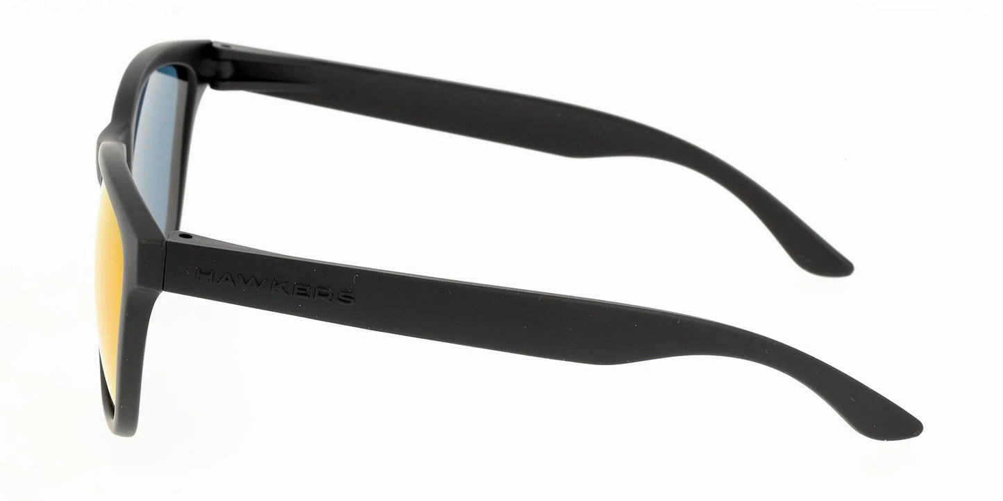 Lentes de Sol Hawkers O18TR48 Negro-Ópticas LUX, Ve Más Allá